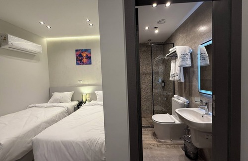 Al Haram Cabin | Deluxe Double or Twin Room with Balcony Mountain View