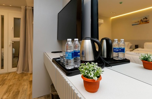 Al Haram Cabin | Deluxe Double or Twin Room with Balcony Mountain View