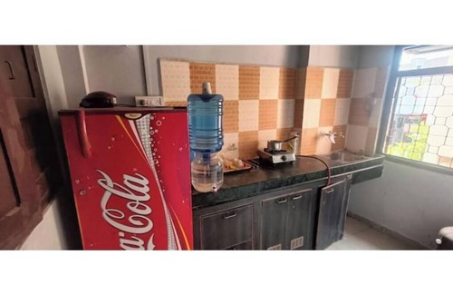 Maheshwar Apartment | Deluxe double premium room @ StayMore Non-AC