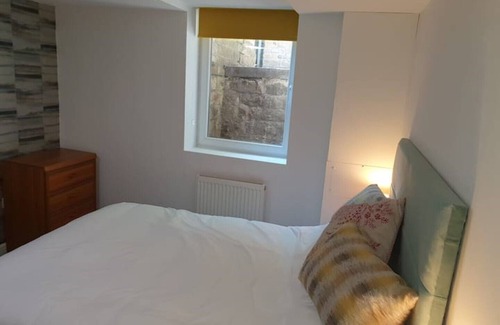 Huddersfield Bed & Breakfast | Deluxe Double Room 2