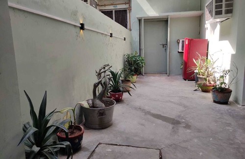 Varanasi House | Deluxe Double Room 3 - Gauranga Kutir Varanasi