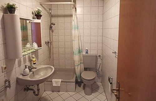 Fichtelberg House | Deluxe Familienzimmer, Bad, WC, Superior - Wild West Gasthaus