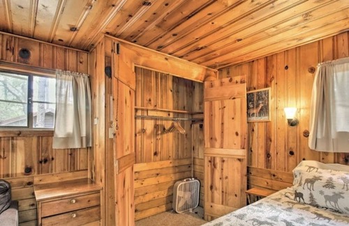 Pinetop-Lakeside Cabin | Deluxe Hot tub cabin #3