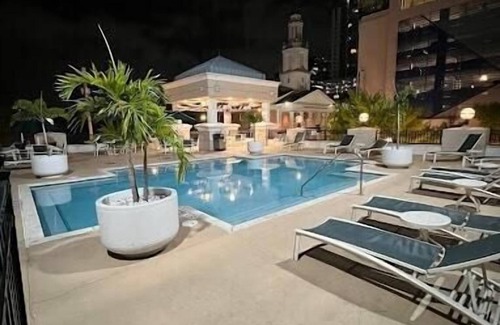 Downtown Orlando Apartment | Deluxe King Suite Near Orlando Public Library ORL