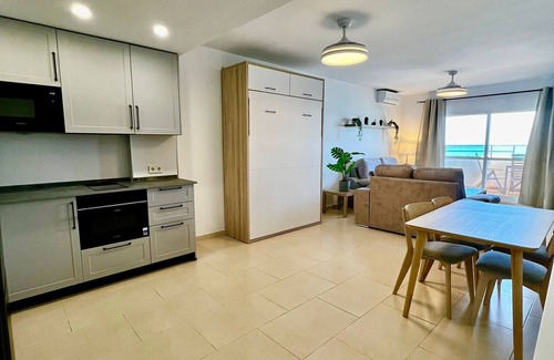 Benalmadena Costa Apartment | Deluxe Large Apartment with Sea Views Benalbeach