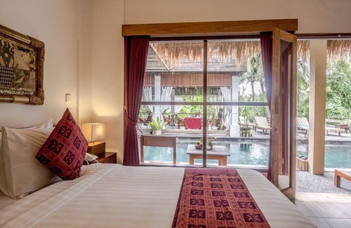 Melayang Resort | Deluxe Pool View #01