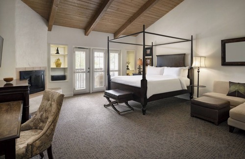 Borrego Springs Hotel | Deluxe Poolside Room, La Casa Del Zorro, Pet-Friendly, Golf Nearby, 5 Pools