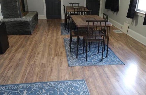 Winder Hostel | Deluxe Shared MEN'S ONLY Dormitory rm4