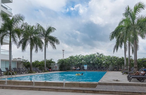 Cartagena District Condo | Deluxe Sonesta 2BD Condo / Hotel Amenities & Beach