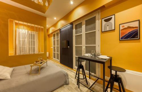 Melun Apartment | Deluxe SPA suite caramel sweetness