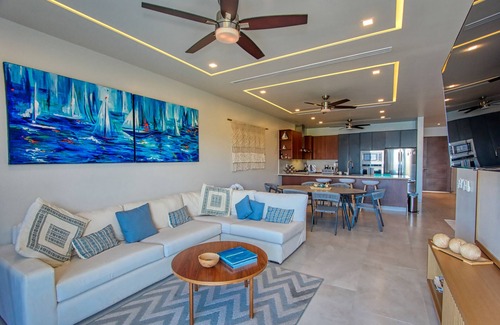 Santa Maria Huatulco Apartment | Deluxe Spacious Oceanview 3-bedroom apartment with AC, WiFi in fabulous Huatulco