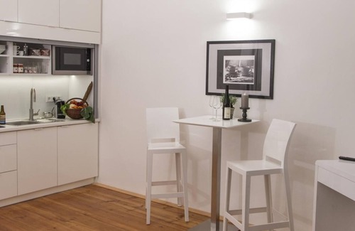 Krems an der Donau House | Deluxe Studio with private parking and air conditioning in the historic centre of Krems