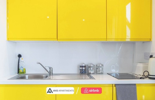 Sheffield Condo | Deluxe Studio Apartment in Sheffield – APT 8