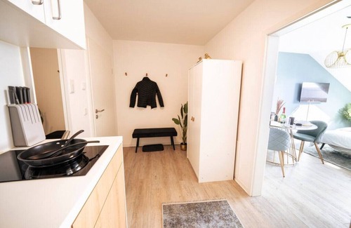 Wieseck Apartment | Deluxe Suite - Parking - Workspace