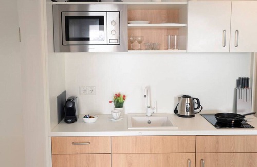 Wieseck Apartment | Deluxe Suite - Parking - Workspace