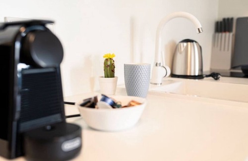 Wieseck Apartment | Deluxe Suite - Parking - Workspace