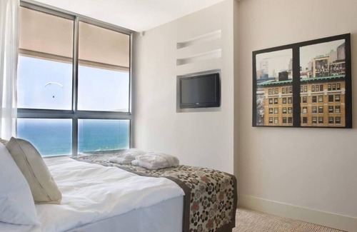 Acre Apartment | Deluxe Suite with Ocean View