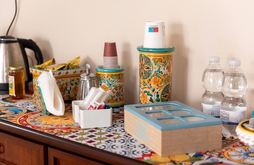 Caccamo Apartment | Deluxe Triple Room with Balcony, Wi-Fi and Air Conditioning