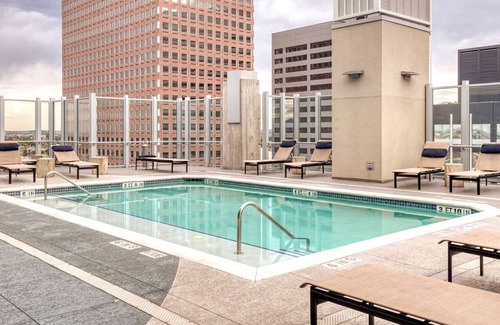 Uptown Apartment | Deluxe Upper Downtown 2BR w/ Gym & Pool near 16th St Mall, by Blueground