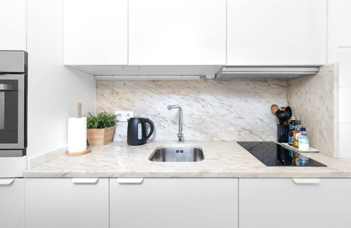 Uniao de Freguesias do Centro Apartment | DeluxeStudioApartment-SaoMiguelApartments