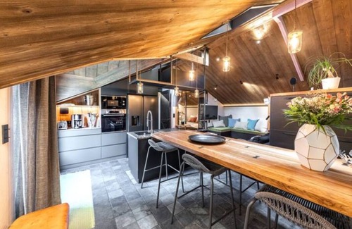 Le Rosais-La Flourie Villa | Demeure à Fleur de Rance - Villa 30 Personnes - Calme, Confortable, Authentique