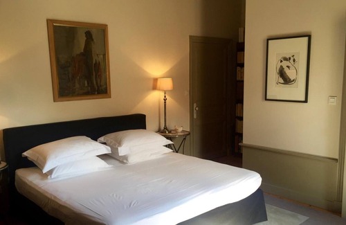 Ambierle House | Demeure Bouquet