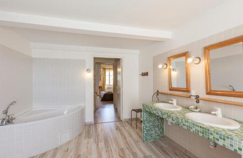 Puisseguin Hotel | Demeures & Château - Fleur de Roques - Puisseguin Saint Emilion