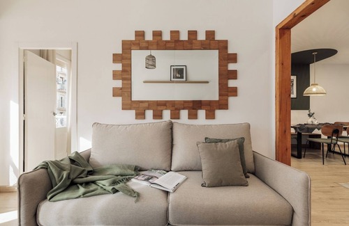 El Putget i Farro Apartment | Demir - 2 bedrooms and office in Vila de Gràcia