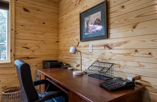 Rockport House | .Dena`ina Cottage - 2 Bed 2 Bath Pet Friendly