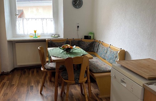 Auerbach in der Oberpfalz House | Denkmalgeschütztes Haus am Rande der fränkischen Schweiz