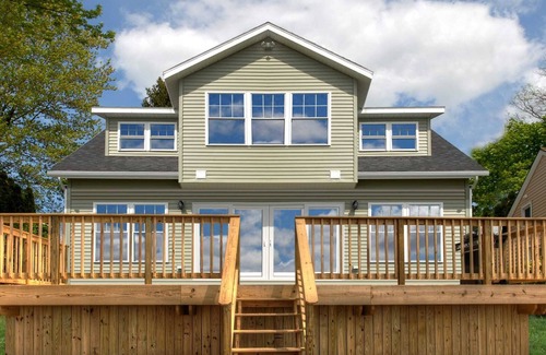 Town of Owasco House | Denman Cove on East Side - Owasco Lake