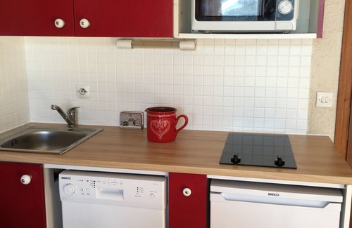 Notre-Dame-de-Bellecombe Apartment | Departure Skis on the feet, south facing terrace, breathtaking panorama !