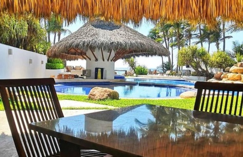 Puente del Mar Apartment | Departamento Amueblado con Club de Playa en Acapulco Diamante México