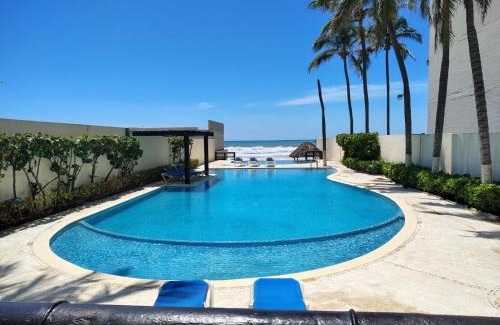 Boulevard Barra Vieja Apartment | Departamento con Club Playa Acapulco Diamante 4Rec
