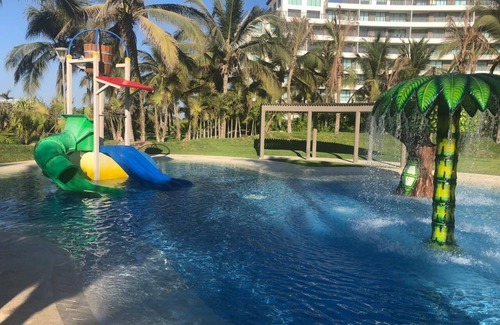 Puente del Mar Apartment | DEPARTAMENTO EN PLAYA ISLA RESIDENCE EMERALD 5-S