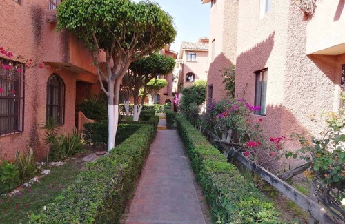 zona dos extendida Apartment | Departamento P.B. Estacionamiento, centrico,