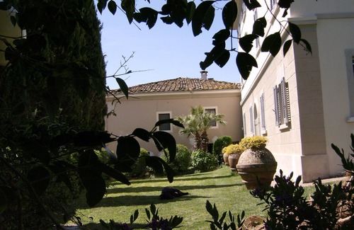 Lorenzana Apartment | DEPENDENCIES OF VILLA GHEZZI - Ground Floor - Two-room apartment