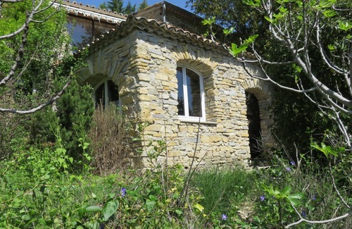 Lagorce Apartment | depontet-fronzele oil mill: gite "le laurier