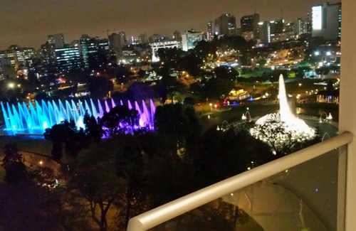 Santa Beatriz Apartment | Dept in Lima overlooking Parque de la Reserva. Lavaseca Wifi