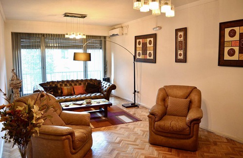 La Plata Apartment | DEPTO CON COCHERA SUPER AMPLIO 150mts