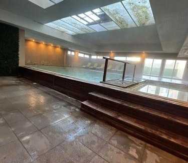 Necochea Apartment | Depto vista directa al mar con Piscina climatizada