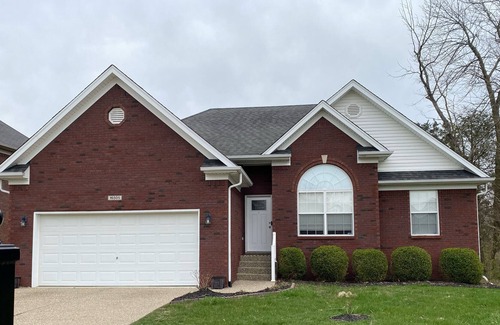 Buechel House | Derby City - 25 minutes from Churchill Downs