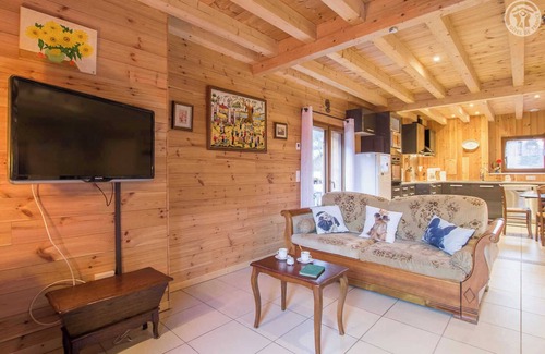 Saint-Leger House | DES PINTAVINS - SAINT LEGER