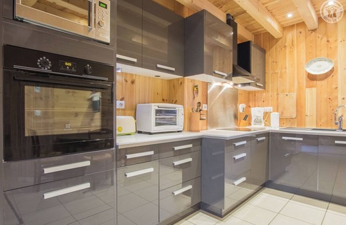 Saint-Leger House | DES PINTAVINS - SAINT LEGER