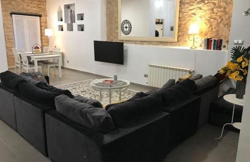 Campoamor Apartment | DES Rustic Center