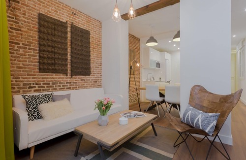 Barrio de La Latina Apartment | Description