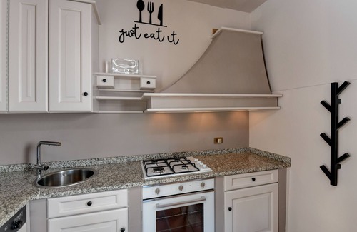 Rivoltella Apartment | Desenzanoloft Swarovski & Pool