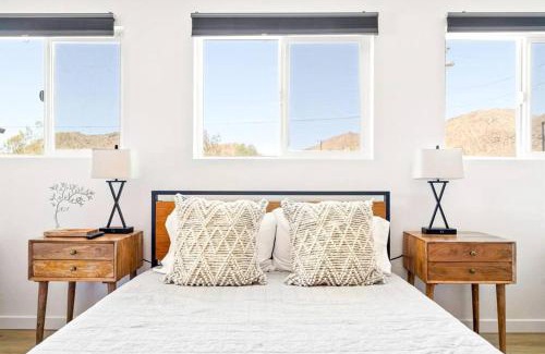 Joshua Tree House | Desert Escape Climbing Wall, Hammocks & Hot Tub15 Min to Joshua Tree Park