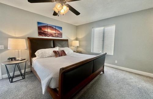 Moab South Valley House | Desert Hideaway 3 Kings All Suites Private pool