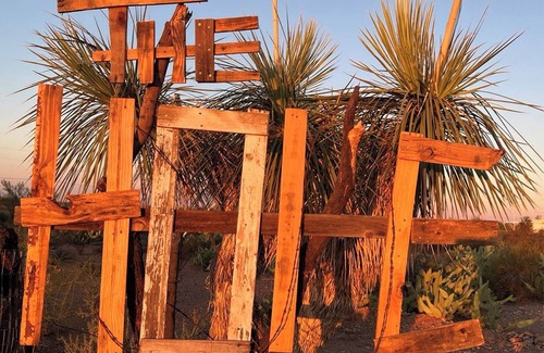 Columbus House | Desert Hideaway w/Patio Lounge in Columbus!